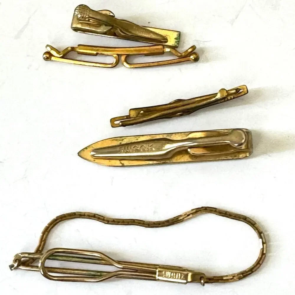 Vintage Lot of 5 Men’s Jewelry Swank Tie Bats and Tie Clips Gold Metal 1950s